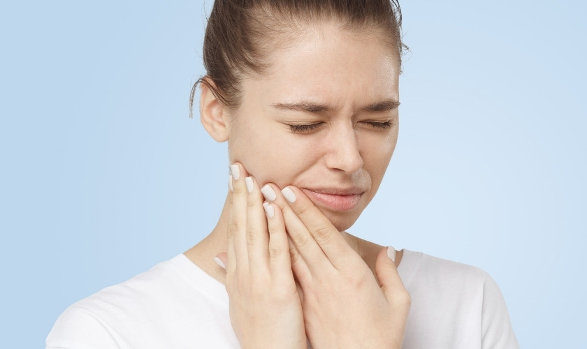 Symptoms of Jaw Infection After Root Canal